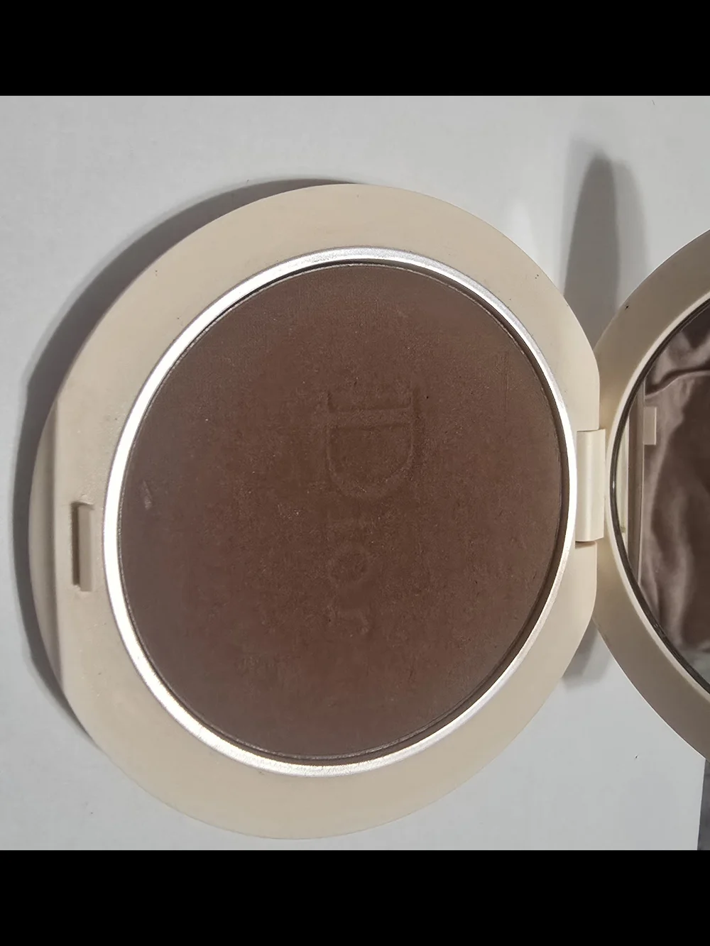 Dior Compact Bronzing Powder in 08 Deep Bronze✨FREE GIFT✨